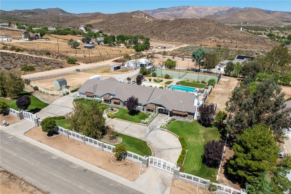4145 Gillespie Avenue, Acton, CA 93510