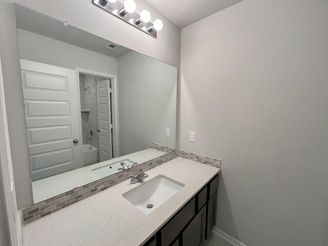 18939 Rosewood Terrace Drive, New Caney, TX 77357