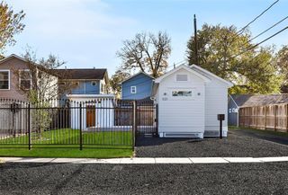 520 W 15th Street, Houston, TX 77008