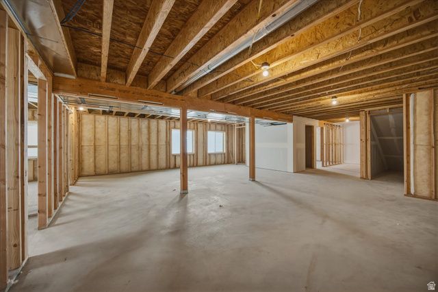 165 N 100 E, Wales, UT 84667