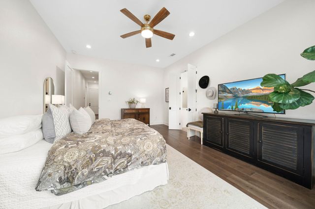 2050 W Elm Mott Drive, Waco, TX 76705