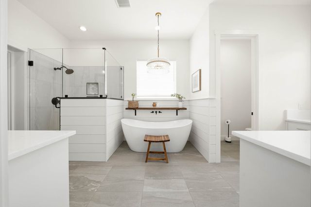 2050 W Elm Mott Drive, Waco, TX 76705