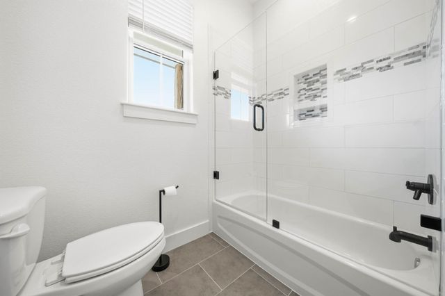 2050 W Elm Mott Drive, Waco, TX 76705