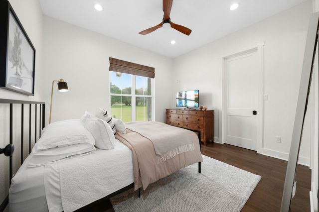 2050 W Elm Mott Drive, Waco, TX 76705