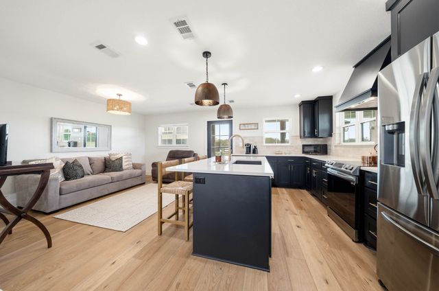 2050 W Elm Mott Drive, Waco, TX 76705