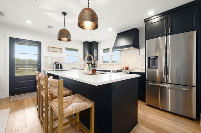 2050 W Elm Mott Drive, Waco, TX 76705