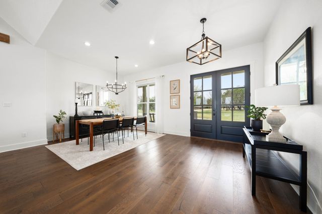 2050 W Elm Mott Drive, Waco, TX 76705