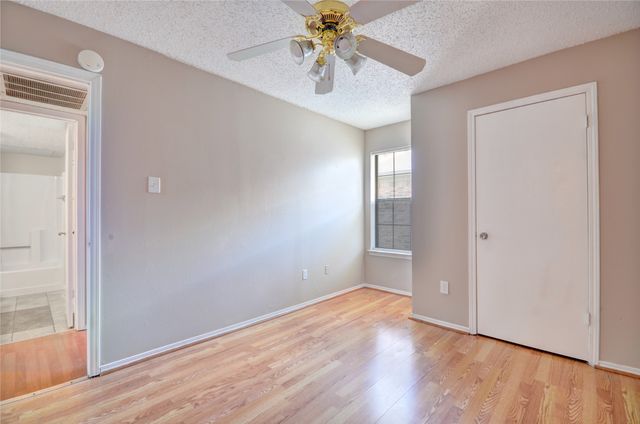 1912 Bernice Street B, Haltom City, TX 76117
