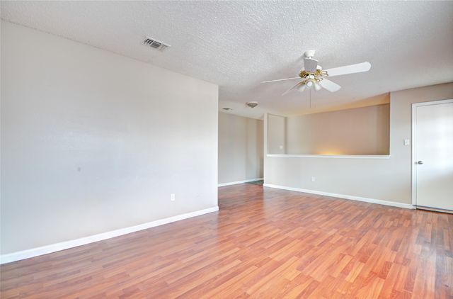1912 Bernice Street B, Haltom City, TX 76117
