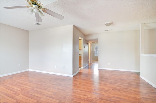 1912 Bernice Street B, Haltom City, TX 76117