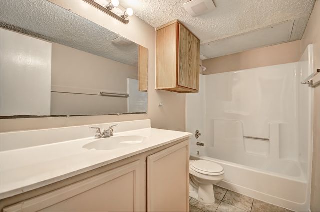 1912 Bernice Street B, Haltom City, TX 76117