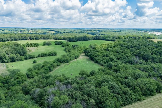 16860 S 1135 Road, Stockton, MO 65785