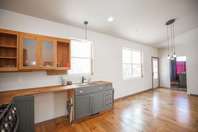 16860 S 1135 Road, Stockton, MO 65785