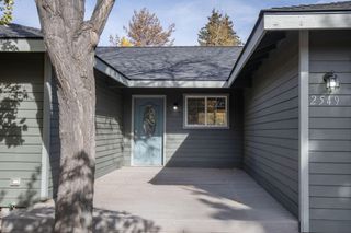 2549 SW Fissure Loop N, Redmond, OR 97756