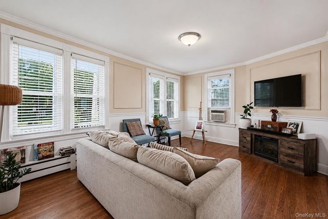 29 Saint Joseph Street, New Rochelle, NY 10805