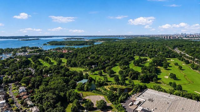 29 Saint Joseph Street, New Rochelle, NY 10805