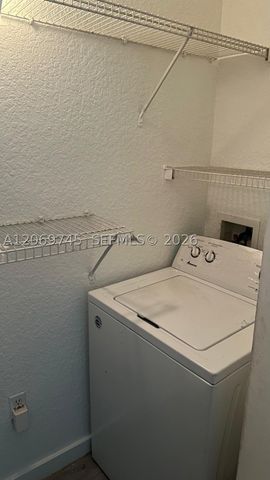 2703 Belmont Ln 2703, North Lauderdale, FL 33068