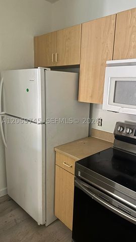 2703 Belmont Ln 2703, North Lauderdale, FL 33068