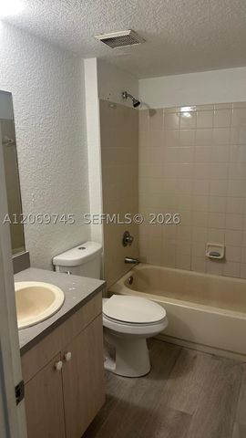 2703 Belmont Ln 2703, North Lauderdale, FL 33068