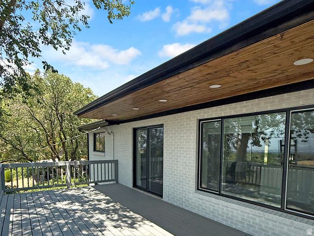 3068 S CASCADE WAY, Millcreek, UT 84109