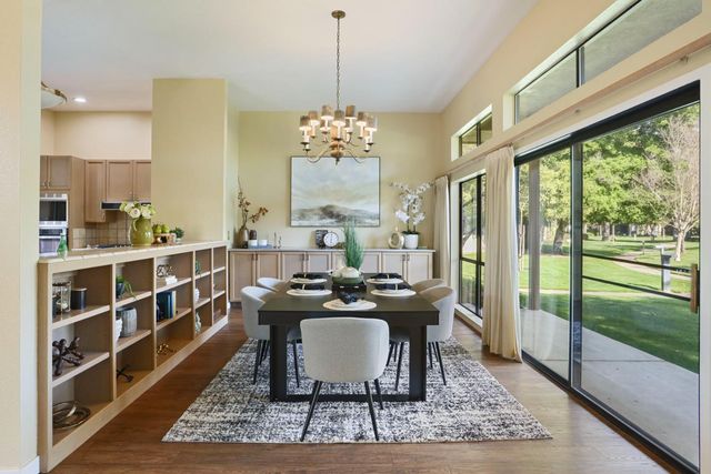 2458 Central Park Dr, Lodi, CA 95242