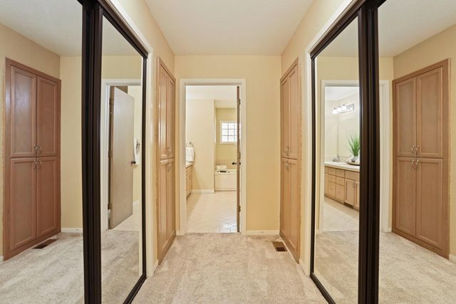 2458 Central Park Dr, Lodi, CA 95242