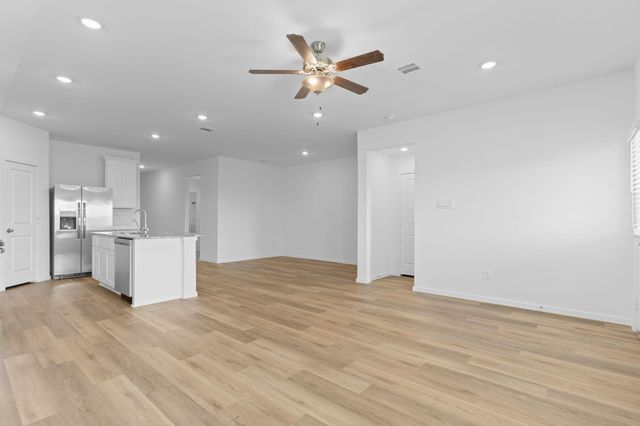 9134 Sunset Marina Way, Iowa Colony, TX 77583