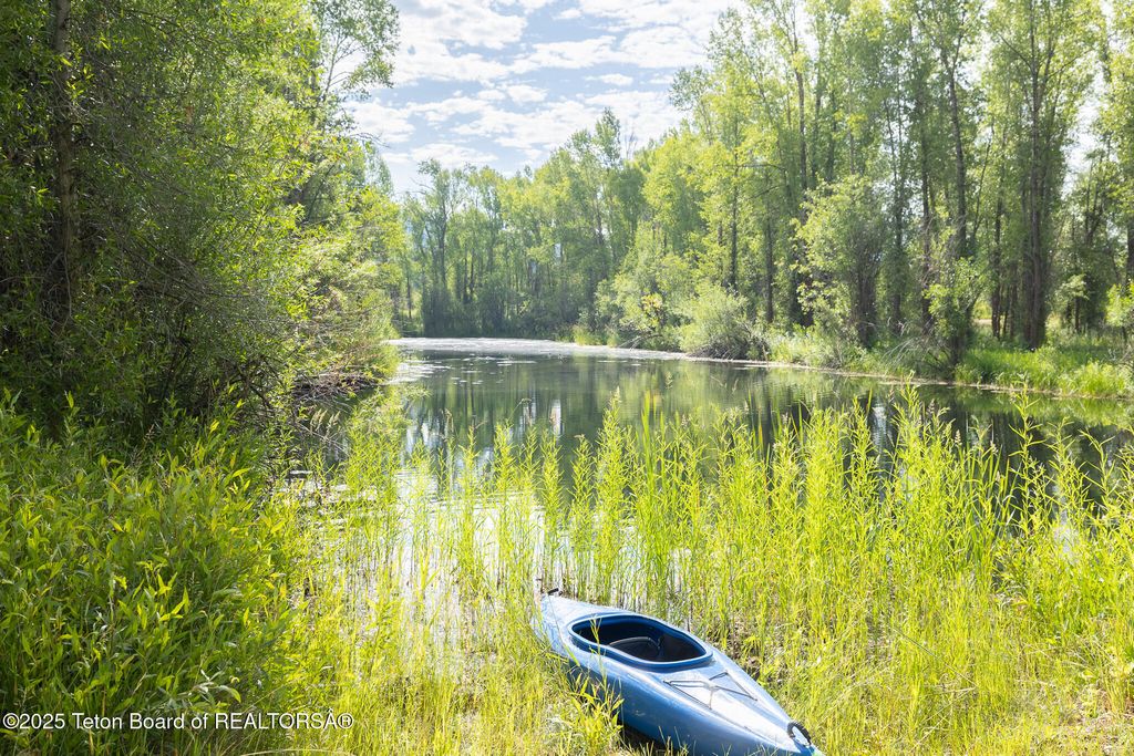 3760 N MOOSE-WILSON Road, Wilson, WY 83014 photo 3