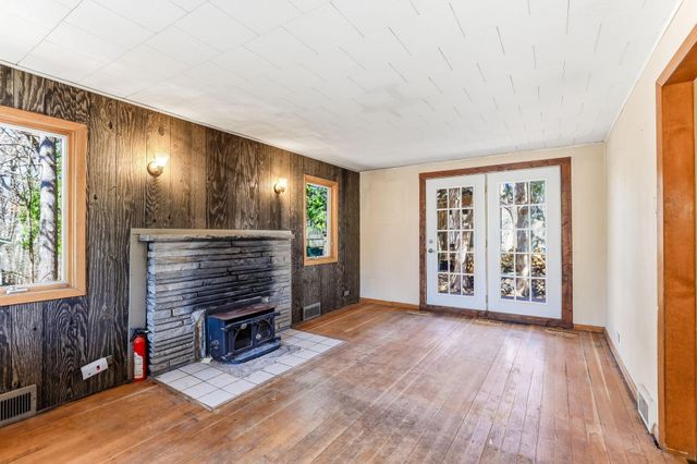 12500 Ridgemount Avenue W, Plymouth, MN 55441