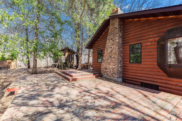 12500 Ridgemount Avenue W, Plymouth, MN 55441