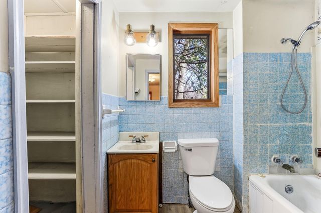 12500 Ridgemount Avenue W, Plymouth, MN 55441