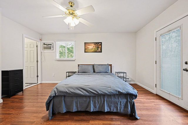 325 W Delhi Road, Ann Arbor, MI 48103