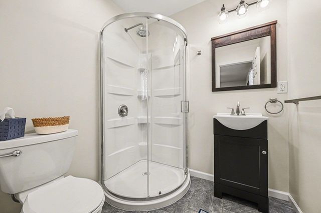 325 W Delhi Road, Ann Arbor, MI 48103