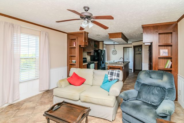 422 Thompson Road, Lancaster, KY 40444