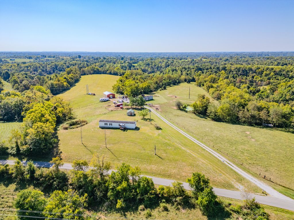 422 Thompson Road, Lancaster, KY 40444