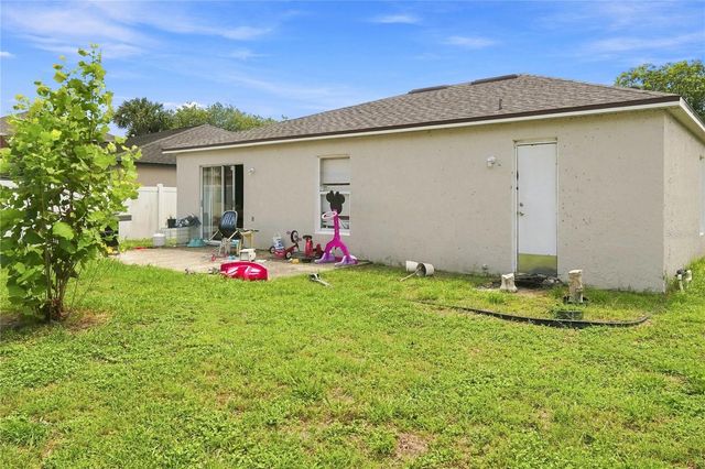 4243 MENDENWOOD LANE, Orlando, FL 32826
