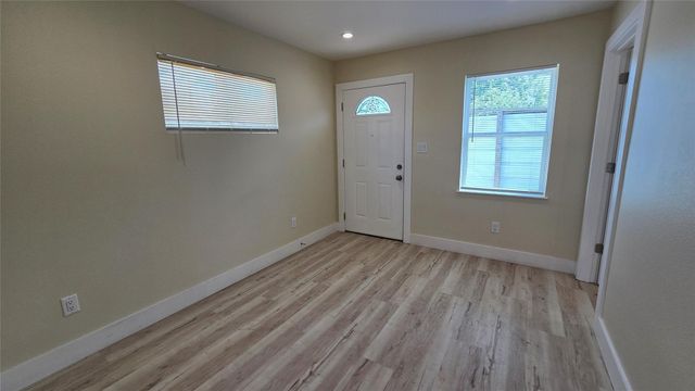 3741 Seabrook Street, Houston, TX 77021