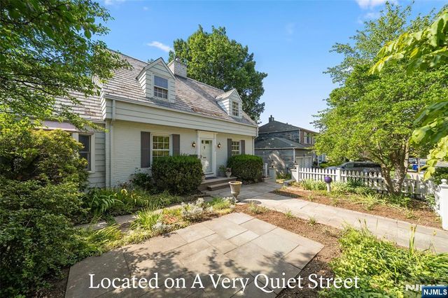 572 Ridgeland Terrace, Englewood, NJ 07631