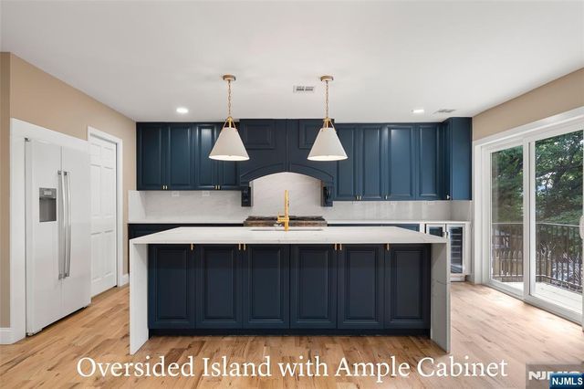 572 Ridgeland Terrace, Englewood, NJ 07631