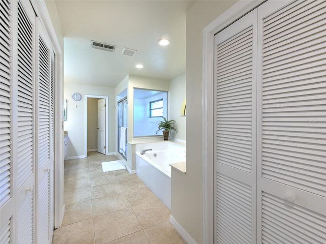 1407 HOLLEMAN DRIVE, Valrico, FL 33596