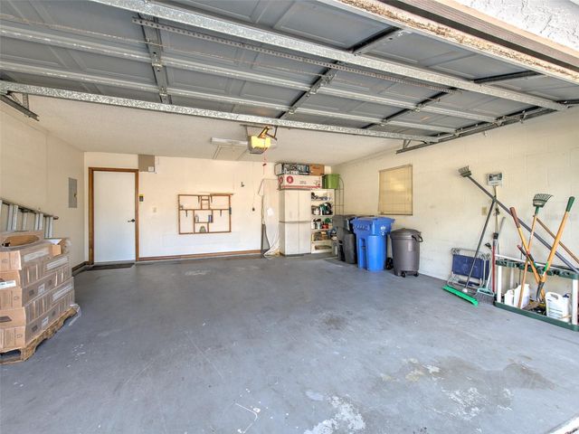 1407 HOLLEMAN DRIVE, Valrico, FL 33596