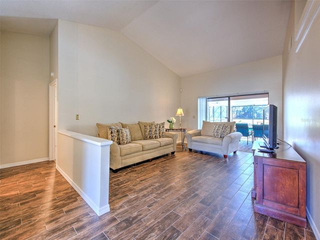 1407 HOLLEMAN DRIVE, Valrico, FL 33596