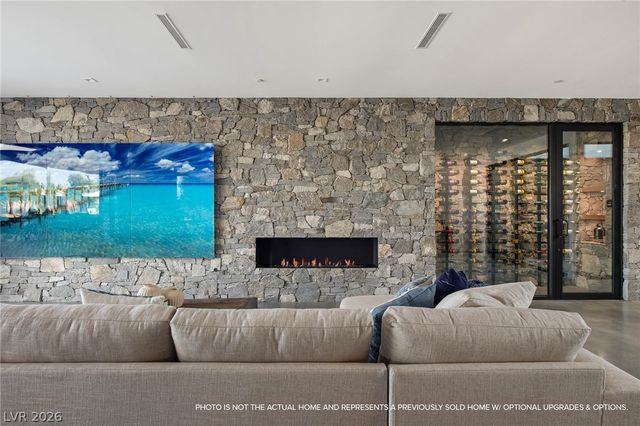 6851 Milos Road, Las Vegas, NV 89118