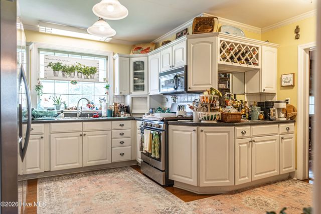 104 Dogwood Lane, Hamlet, NC 28345