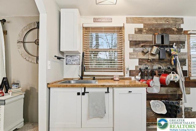 40 Apache Lane, Mahoning Twp, PA 18235