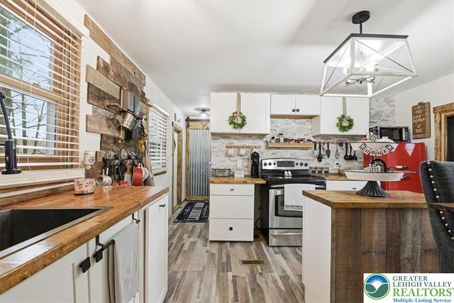 40 Apache Lane, Mahoning Twp, PA 18235