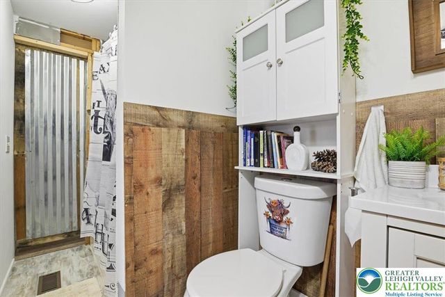 40 Apache Lane, Mahoning Twp, PA 18235