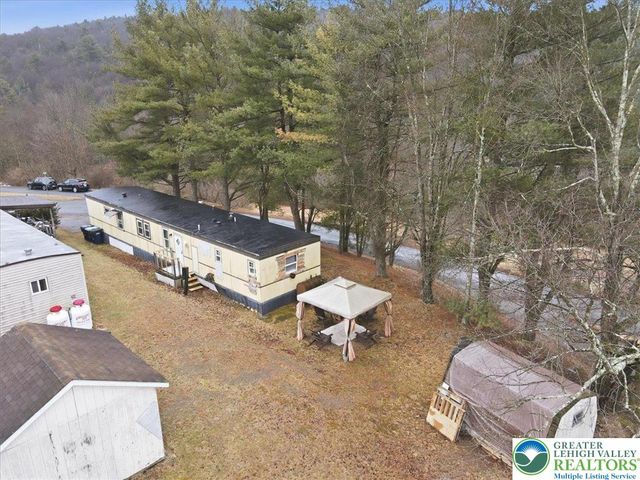 40 Apache Lane, Mahoning Twp, PA 18235