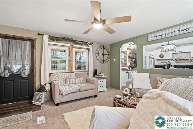 40 Apache Lane, Mahoning Twp, PA 18235