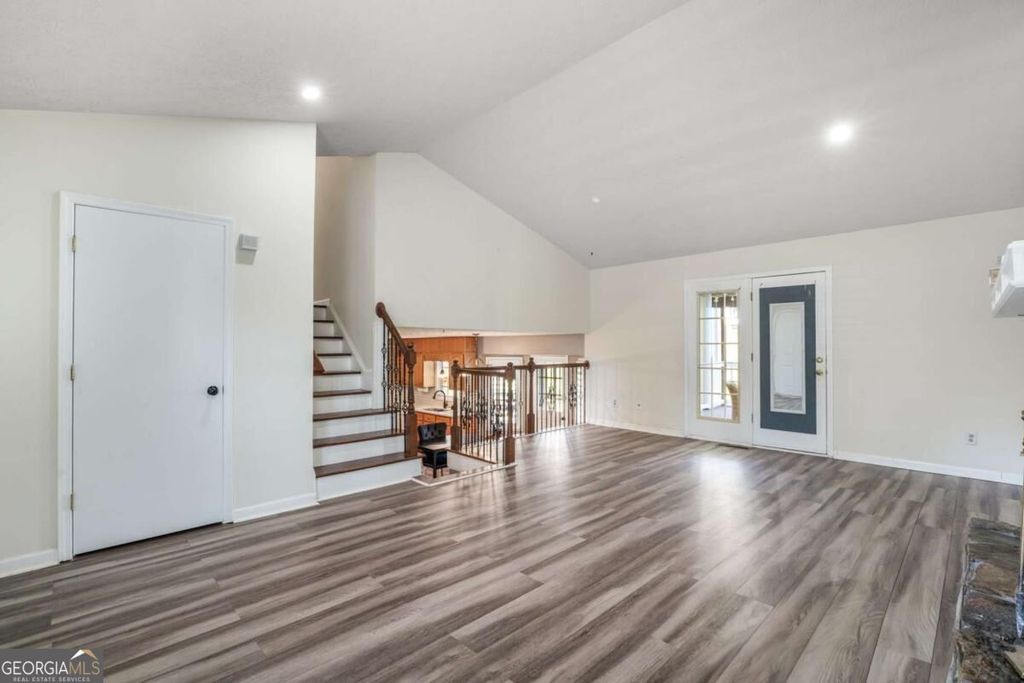 1349 Ashbrook Drive, Lawrenceville, GA 30043 — photo 5